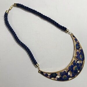 Vintage Cloisonne Dark Blue Floral Necklace Gold Tone On Blue Silk Rope 16 in